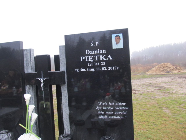 Damian Piętka 1993 Kołbiel - Grobonet - Wyszukiwarka osób pochowanych