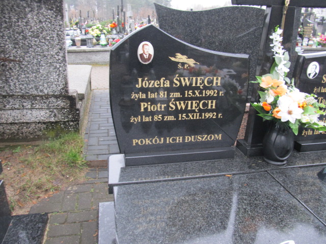 Piotr Święch Kołbiel - Grobonet - Wyszukiwarka osób pochowanych