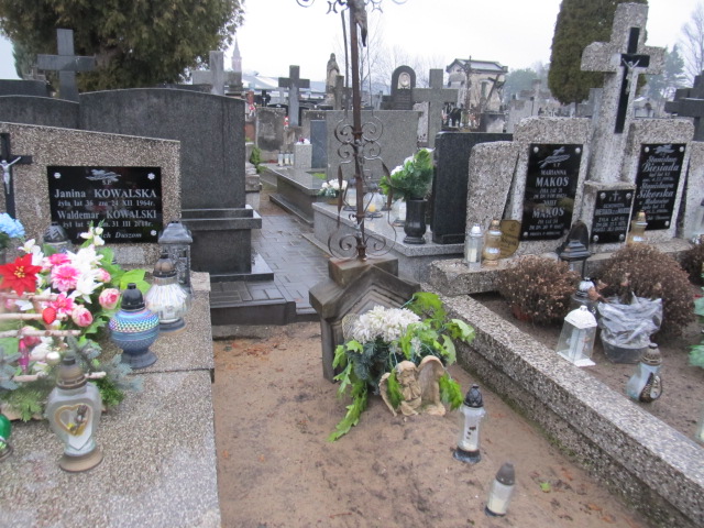 Konstancja Makos Kołbiel - Grobonet - Wyszukiwarka osób pochowanych