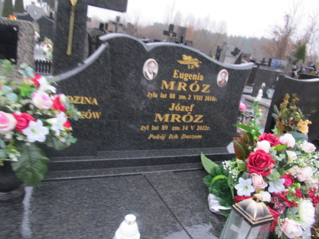 Józef Mróz 1933 Kołbiel - Grobonet - Wyszukiwarka osób pochowanych